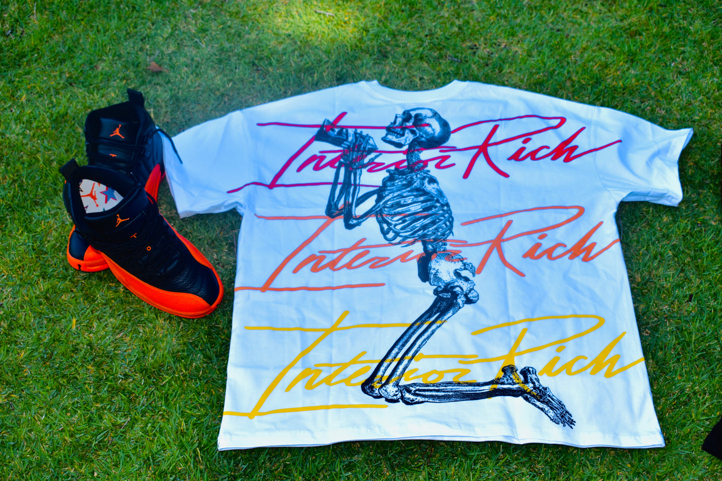 Interior Rich Cursive T-shirt