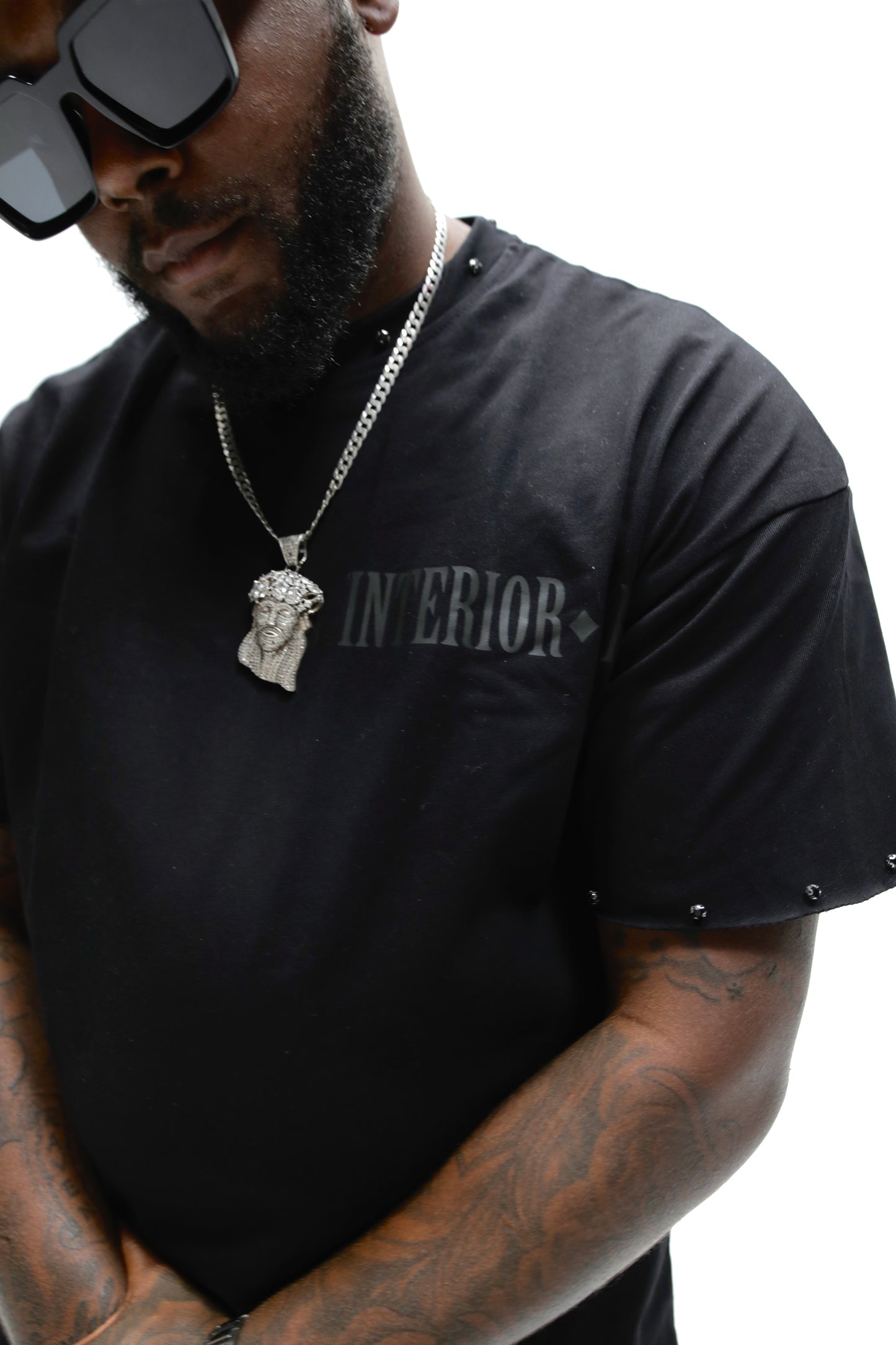 Interior Rich “Iconic IRC” Black Stone-Set Raw-Hem T-Shirt
