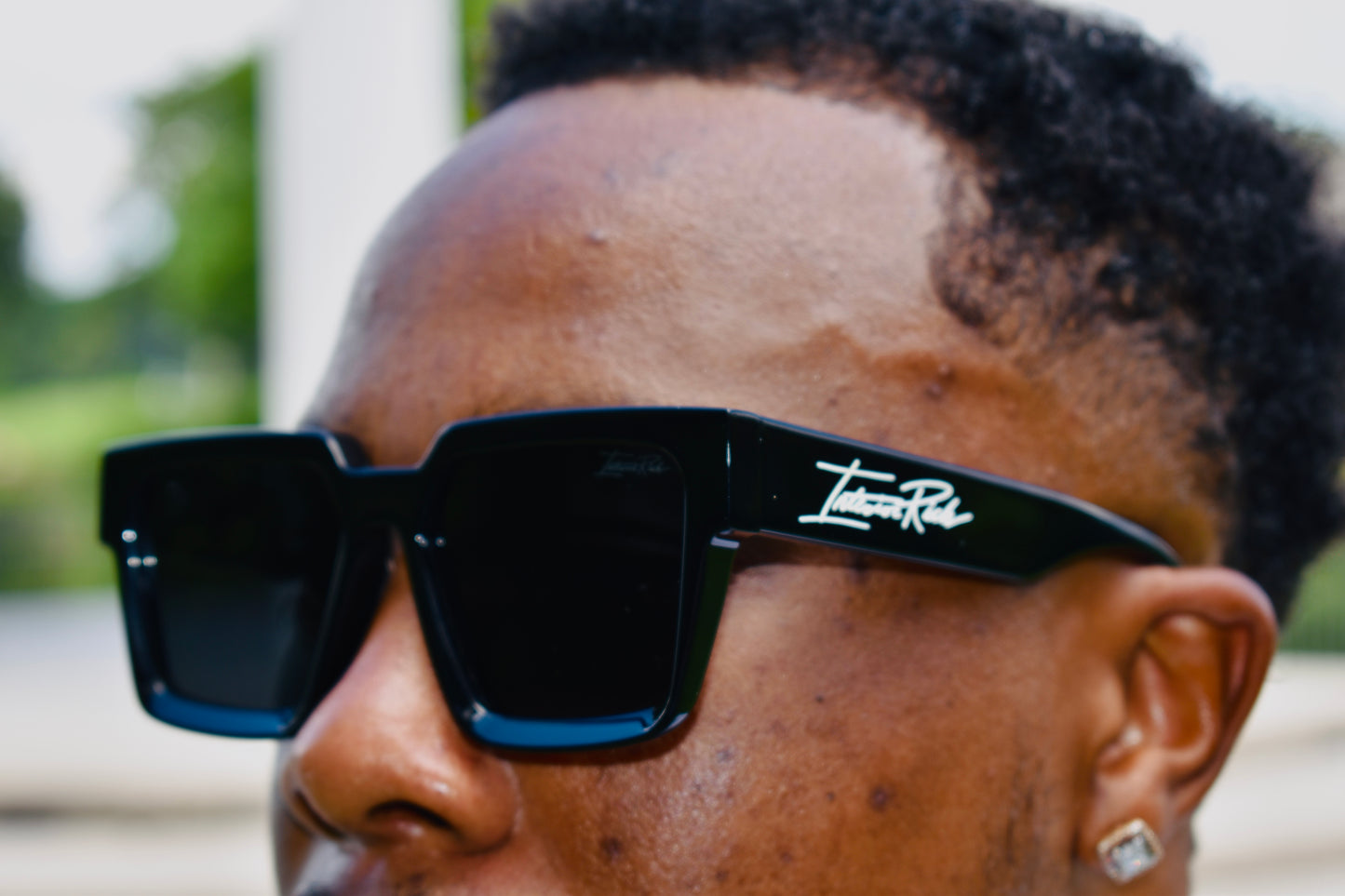 Interior Rich Eyeglasses