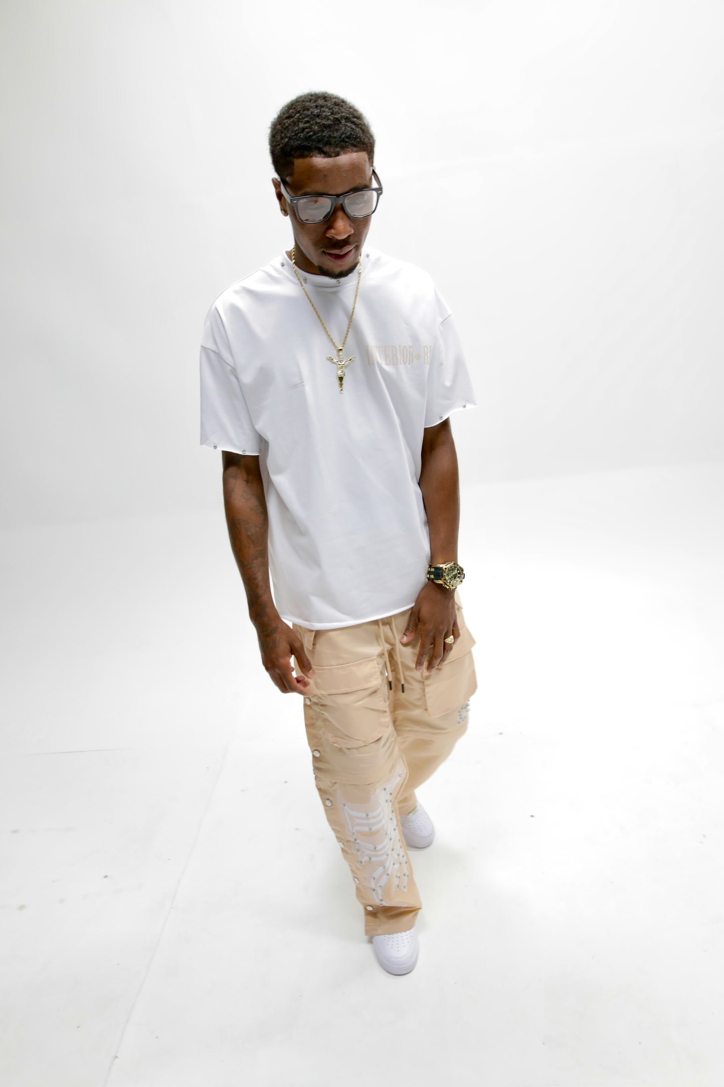 Interior Rich “Iconic IRC” Stone-Set Raw-Hem T-Shirt