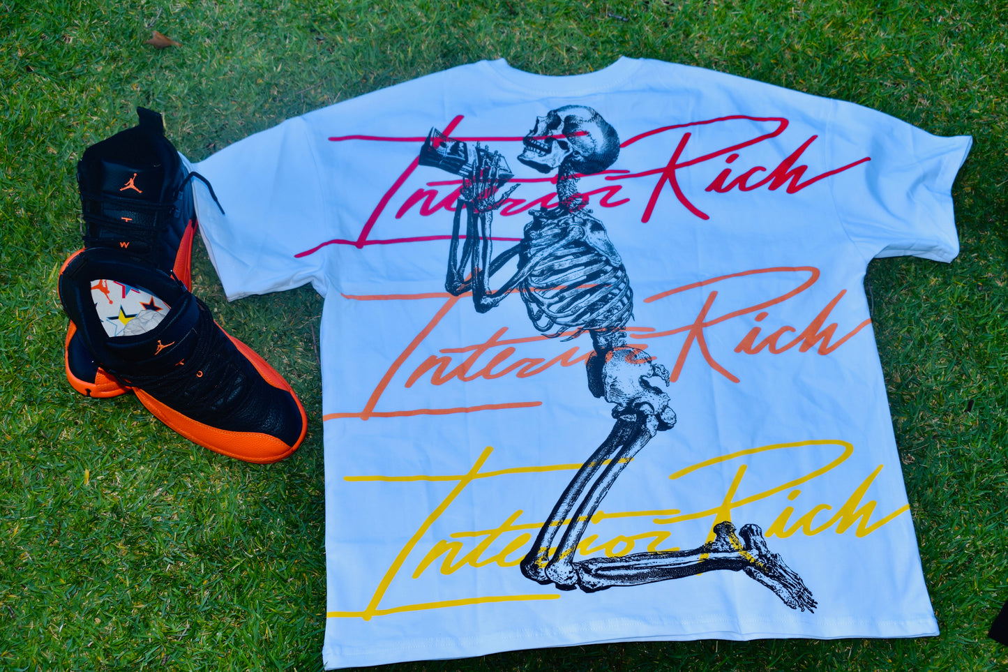 Interior Rich Cursive T-shirt