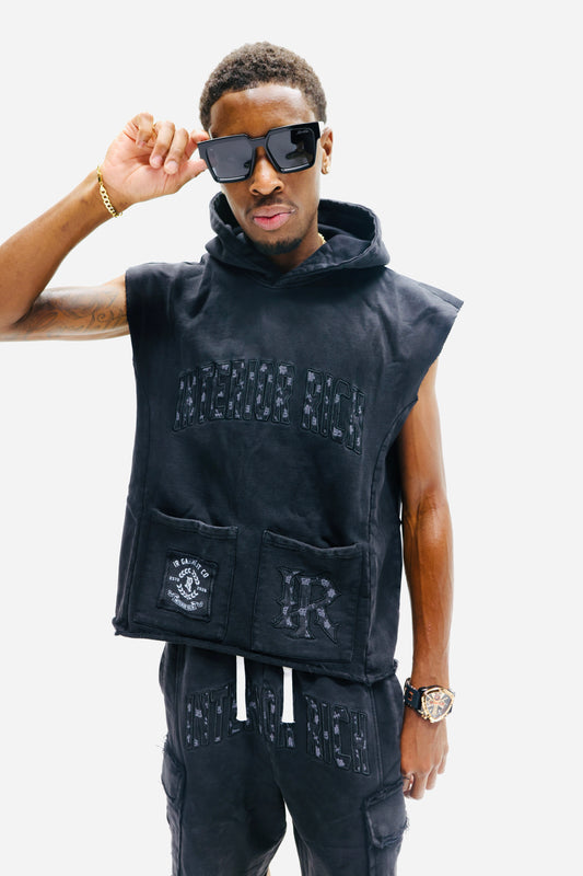 Interior Rich™ Monogram Sleeveless Cargo Set