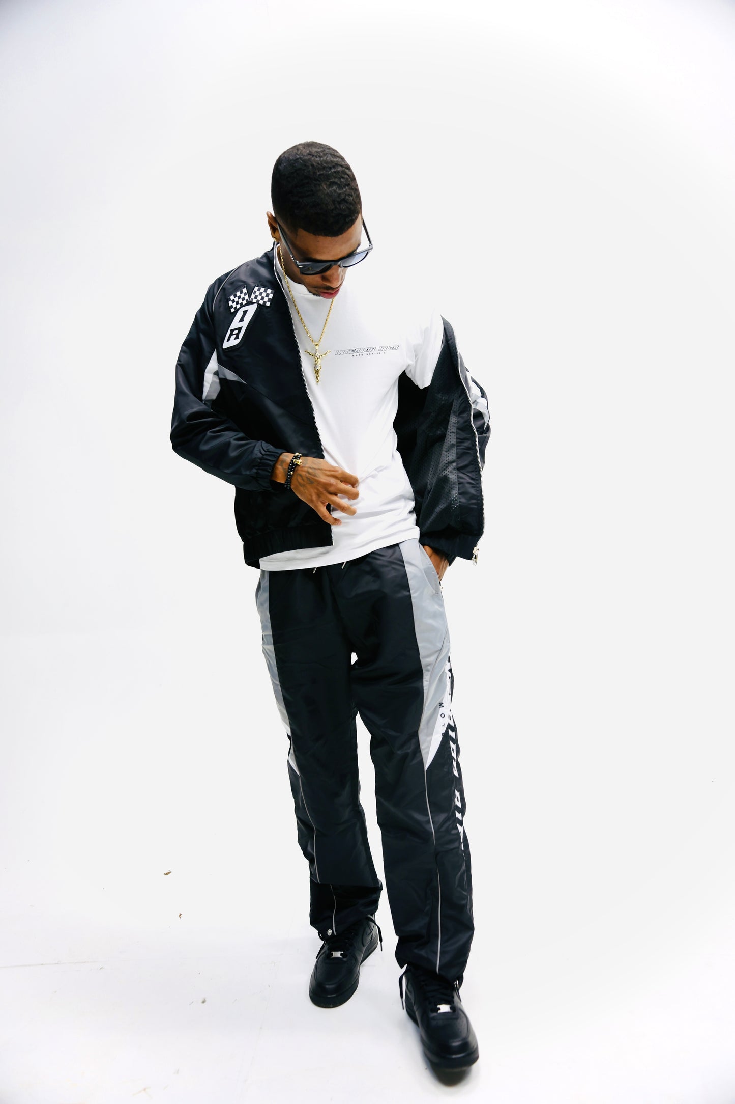 Interior Rich “MOTO SERIES Trackstar 9” Nylon Racing Set – Black/Grey